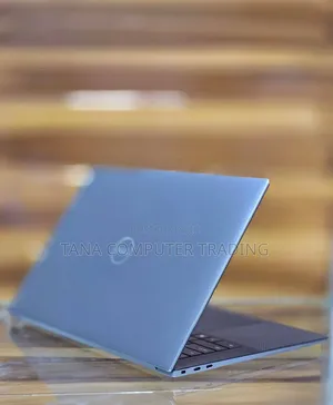 New Laptop Dell Precision 5570 32GB Intel Core i9 SSD 1T