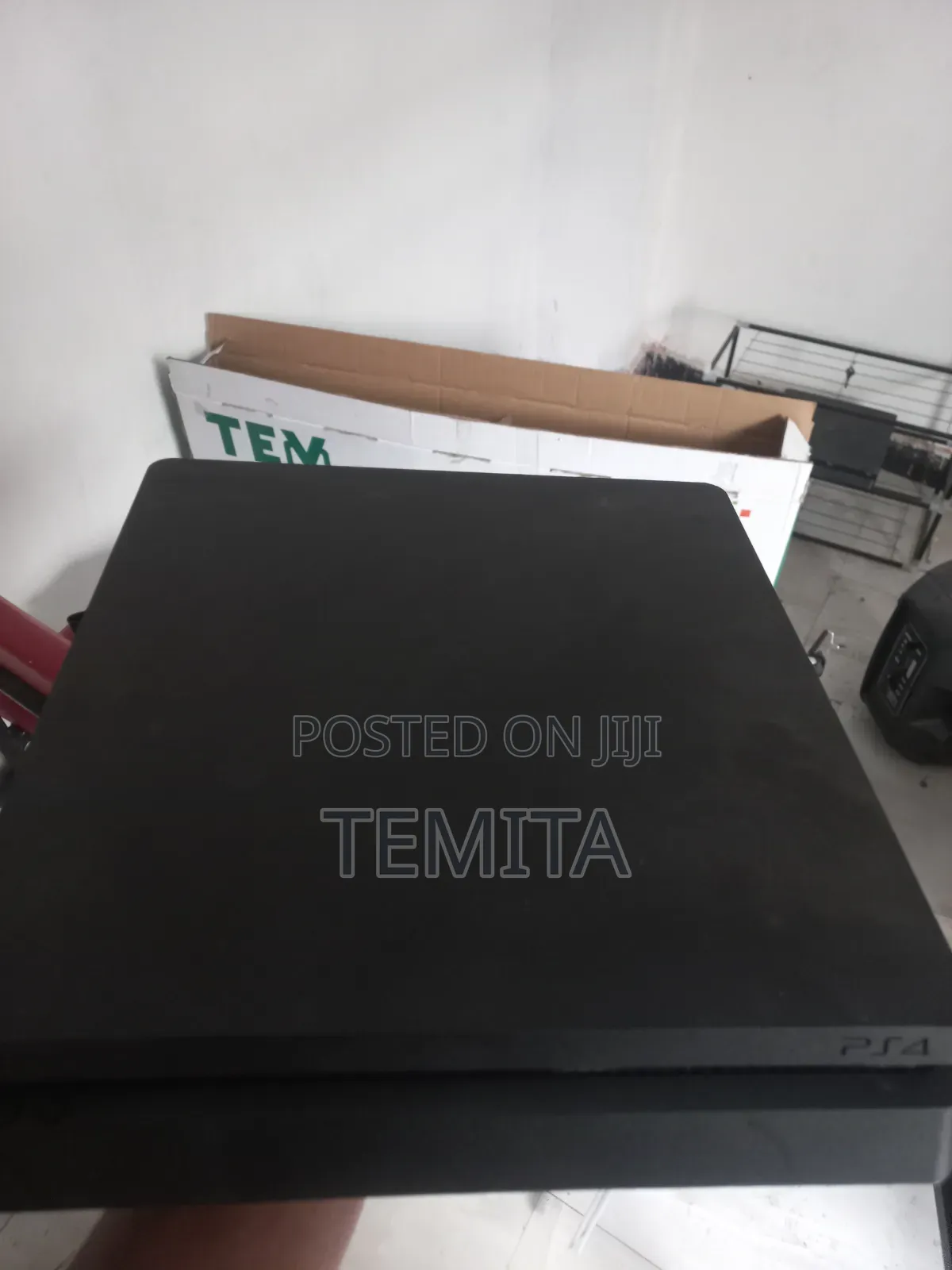 Playstation 4 Slim