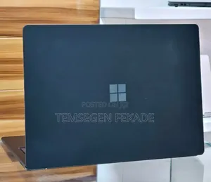 New Laptop Microsoft Surface 16GB Intel Core i7 SSD 256GB