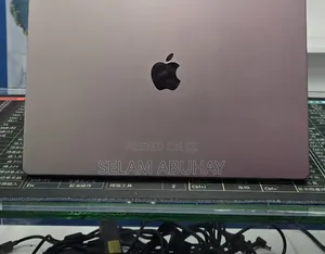 New Laptop Apple MacBook 2016 32GB Apple M1 Pro SSD 512GB