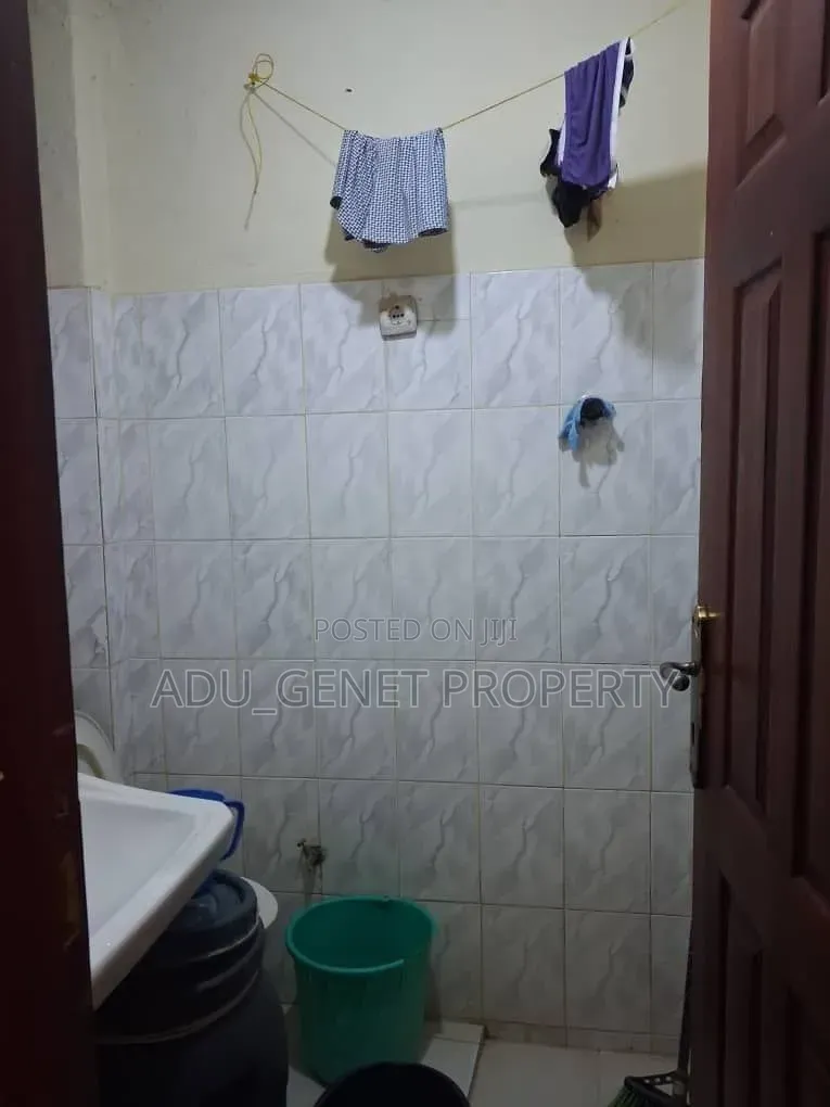 Furnished 1bdrm Condo in Arabasa, Yeka for sale