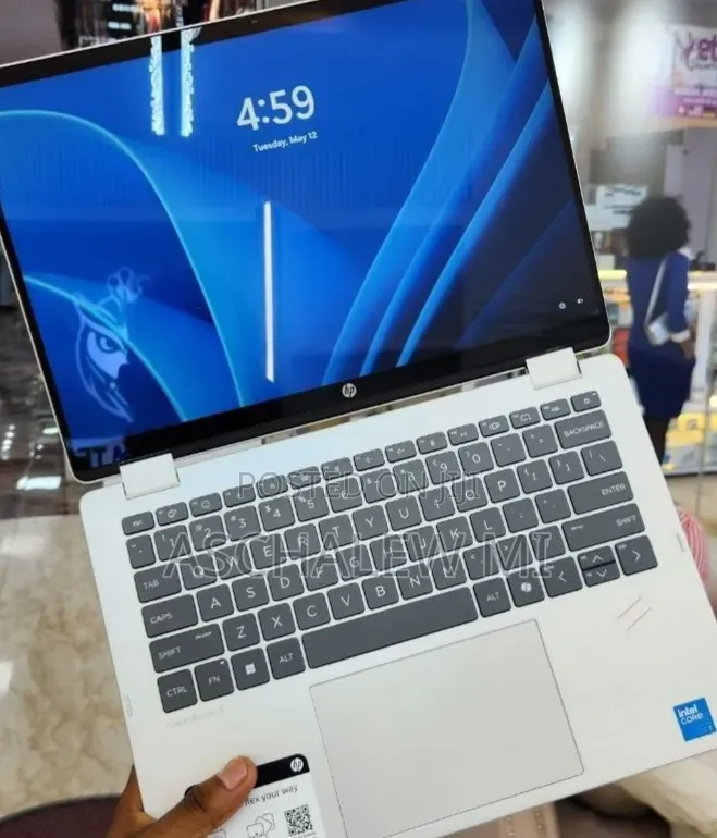 New Laptop HP OmniBook 5 14" 16GB Intel Core 7 SSD 512GB