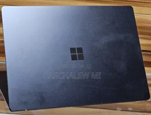New Laptop Microsoft Surface 16GB Intel Core i7 SSD 256GB