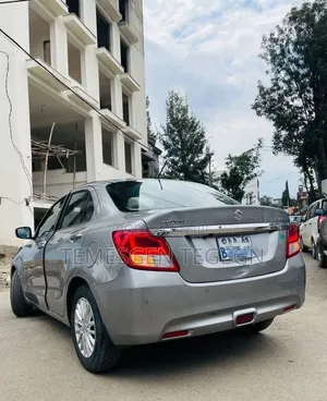Suzuki Dzire 2021 Silver