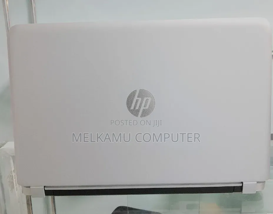 New Laptop HP Envy 15 8GB Intel Core i7 SSD 512GB