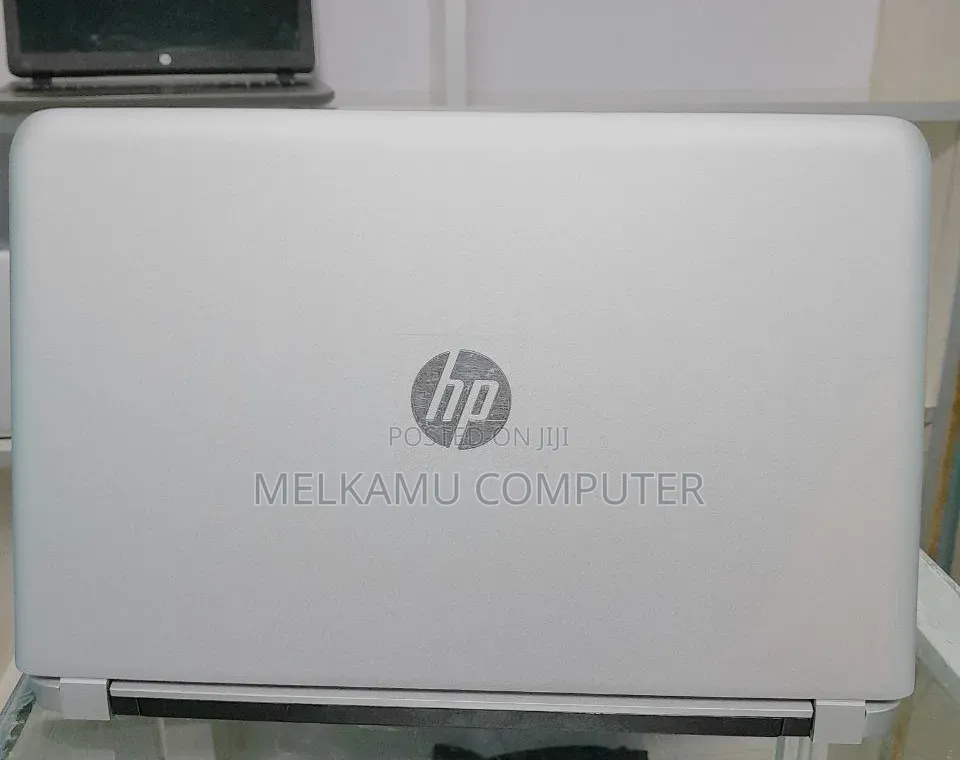 New Laptop HP Envy 15 8GB Intel Core i7 SSD 512GB