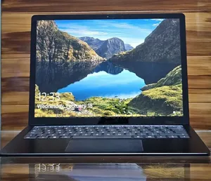 New Laptop Microsoft Surface 16GB Intel Core i7 SSD 256GB