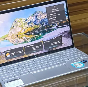 New Laptop HP Envy 14 8GB Intel Core i5 SSD 256GB