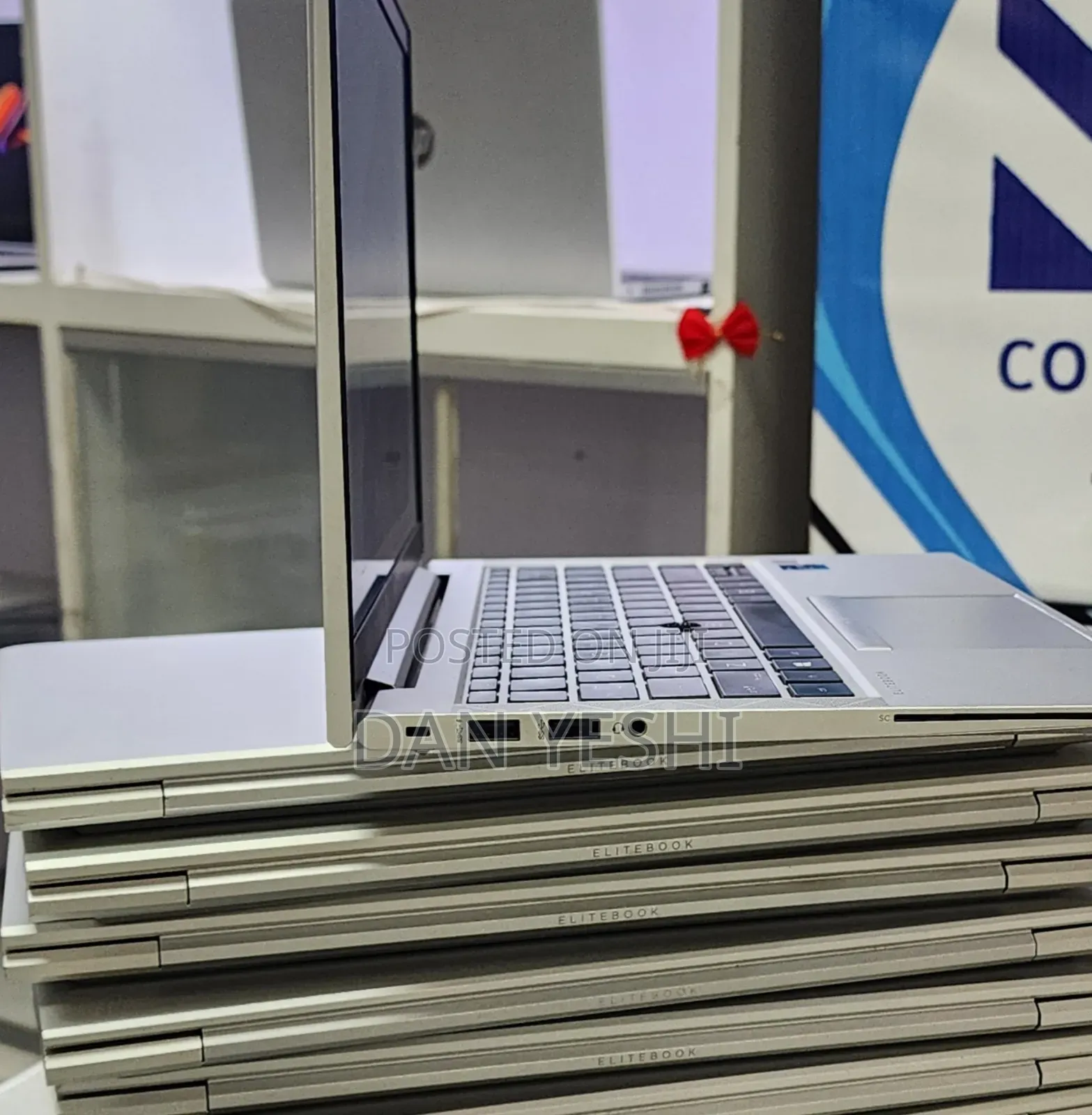 New Laptop HP EliteBook 840 G8 16GB Intel Core i7 SSD 512GB