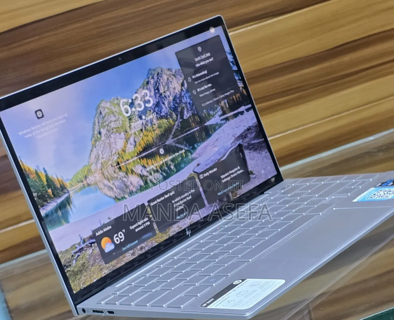 New Laptop HP Envy 14 8GB Intel Core i5 SSD 256GB