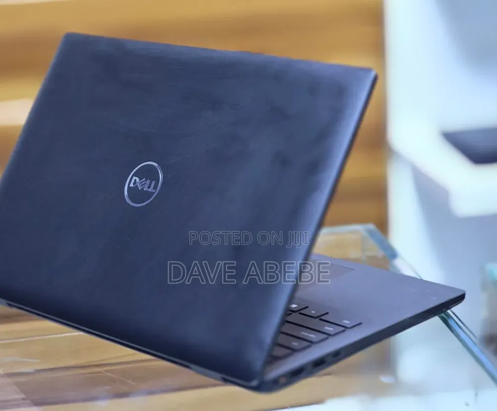 New Laptop Dell 8GB Intel Core i7 SSD 256GB
