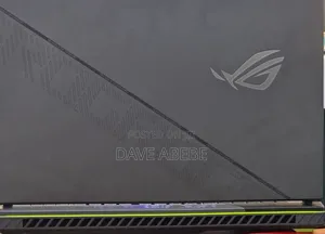 New Laptop Asus ROG Strix G18 16GB Intel Core i9 SSD 1T