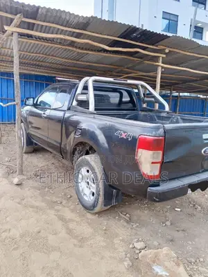 Ford Ranger Wildtrak 2013 Black