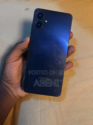 Samsung Galaxy A06 128 GB Black