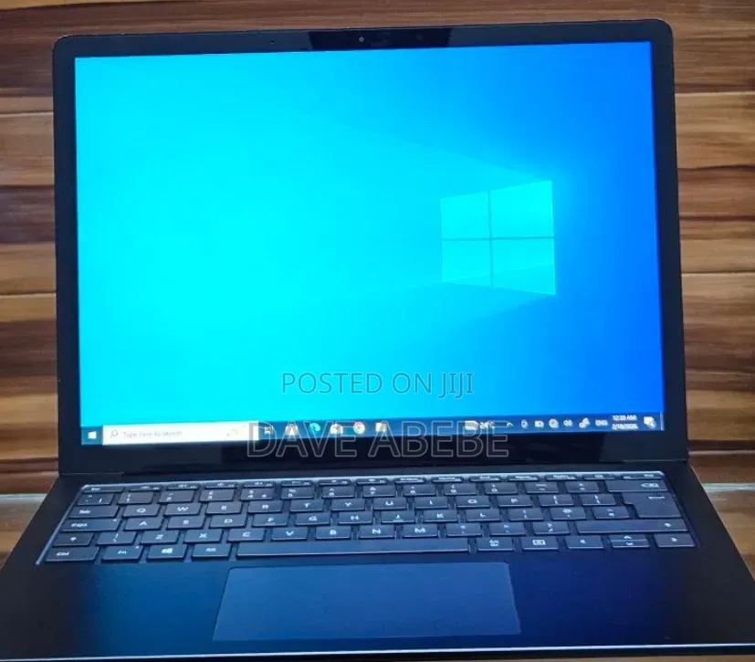 New Laptop Microsoft Surface 16GB Intel Core i7 SSD 256GB