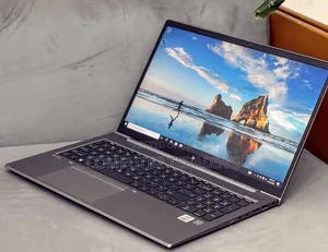 New Laptop HP Zbook Fury 15 G7 16GB Intel Core i7 SSD 512GB