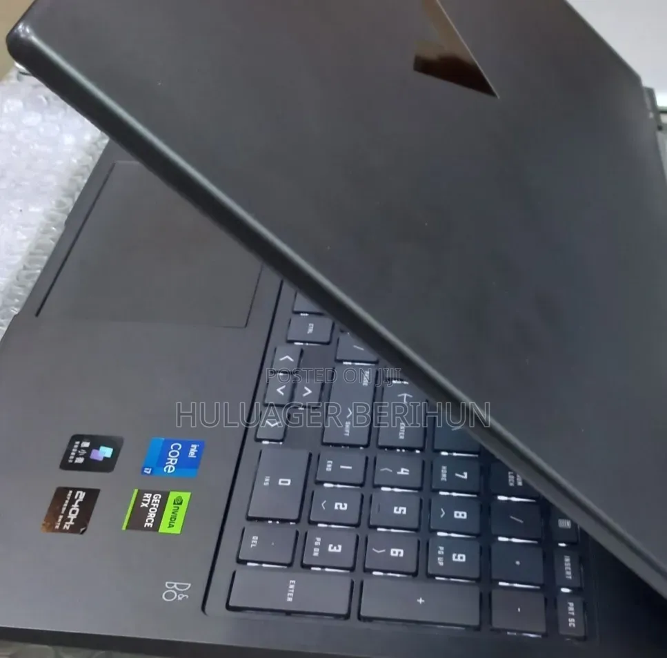 New Laptop HP Victus 16 16GB Intel Core i7 SSD 1T