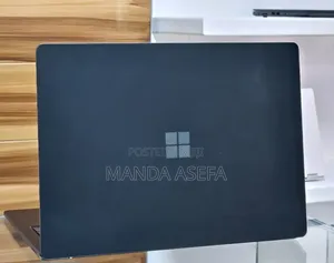 New Laptop Microsoft Surface 16GB Intel Core i7 SSD 256GB