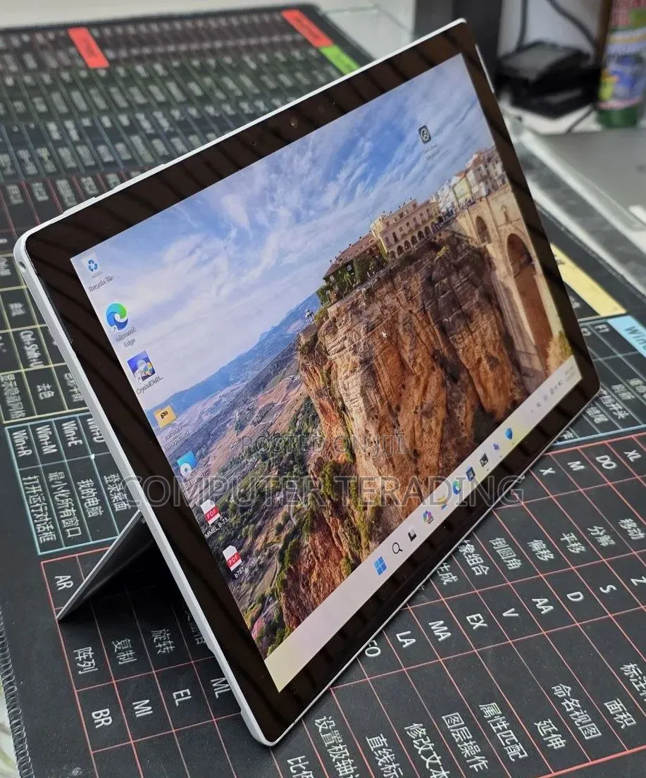 New Laptop Microsoft Surface Pro 7 16GB Intel Core i7 SSD 512GB