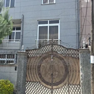 5bdrm House in አባዉራ, Kolfe Keranio for sale