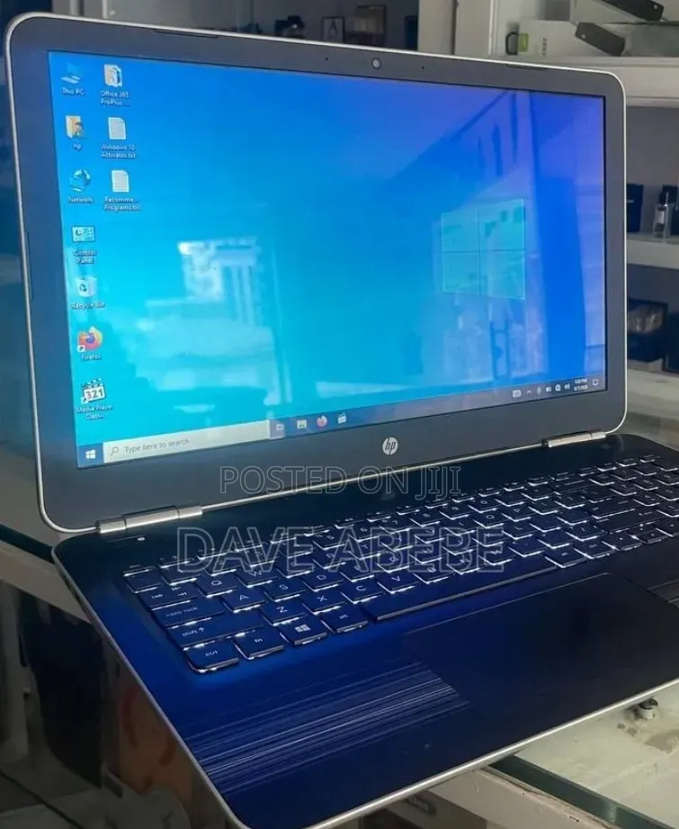 New Laptop HP Pavilion 14 8GB Intel Core i5 HDD 1T