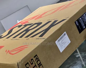 New Laptop Asus ROG Strix SCAR 18 16GB Intel Core i9 SSD 1T