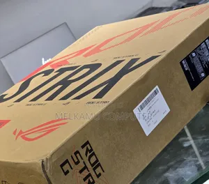 New Laptop Asus ROG Strix SCAR 18 16GB Intel Core i9 SSD 1T