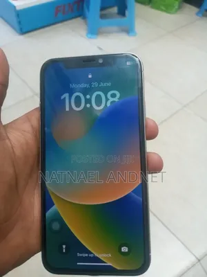 Apple iPhone X 256 GB White