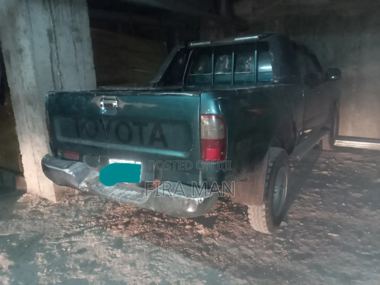 Toyota Hilux 2002 Green