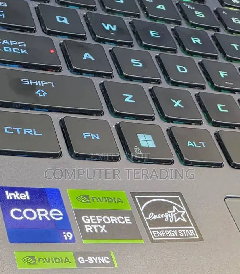 New Laptop Asus ROG Strix G15 16GB Intel Core i9 SSD 1T