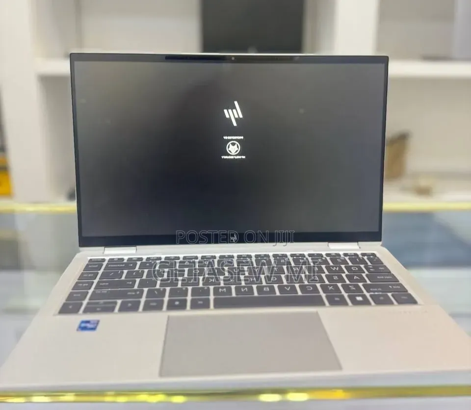 New Laptop HP EliteBook 1040 G8 32GB Intel Core i7 SSD 512GB