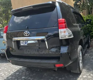 Toyota Land Cruiser Prado 2013 Black