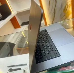 New Laptop Apple MacBook Pro 2021 M1 32GB Apple M1 Pro SSD 512GB