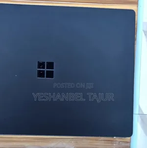 New Laptop Microsoft Surface 16GB Intel Core i7 SSD 256GB