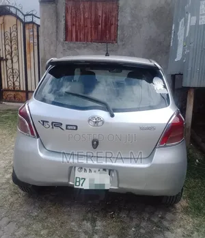 Toyota Yaris 2006 Silver