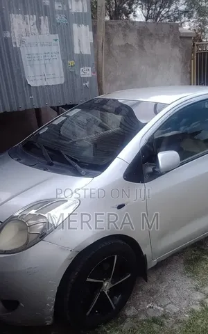 Toyota Yaris 2006 Silver