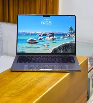 New Laptop Apple MacBook 32GB SSD 512GB
