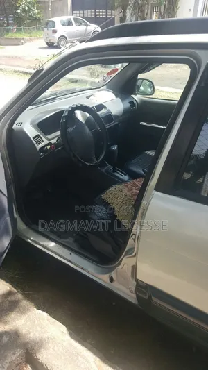 Daihatsu Terios CL 1998 Silver