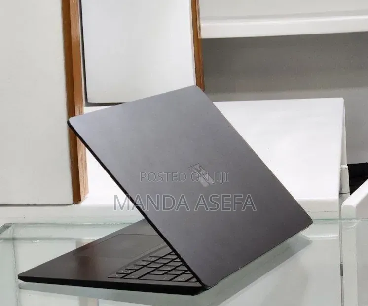 New Laptop Microsoft Surface Laptop 4 16GB Intel Core i7 SSD 512GB