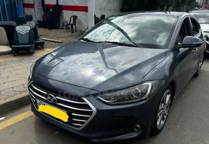 Hyundai Avante 2018 Gray