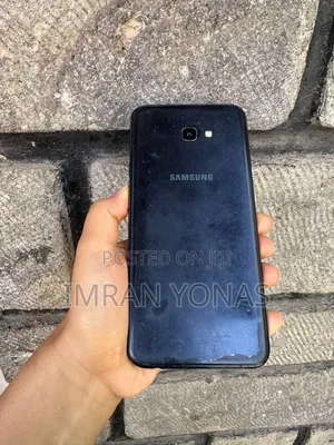 Samsung Galaxy J4 Plus 32 GB Black