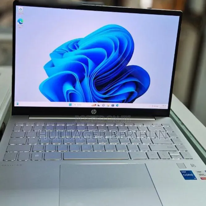 New Laptop HP Pavilion 14 16GB Intel Core i5 SSD 512GB