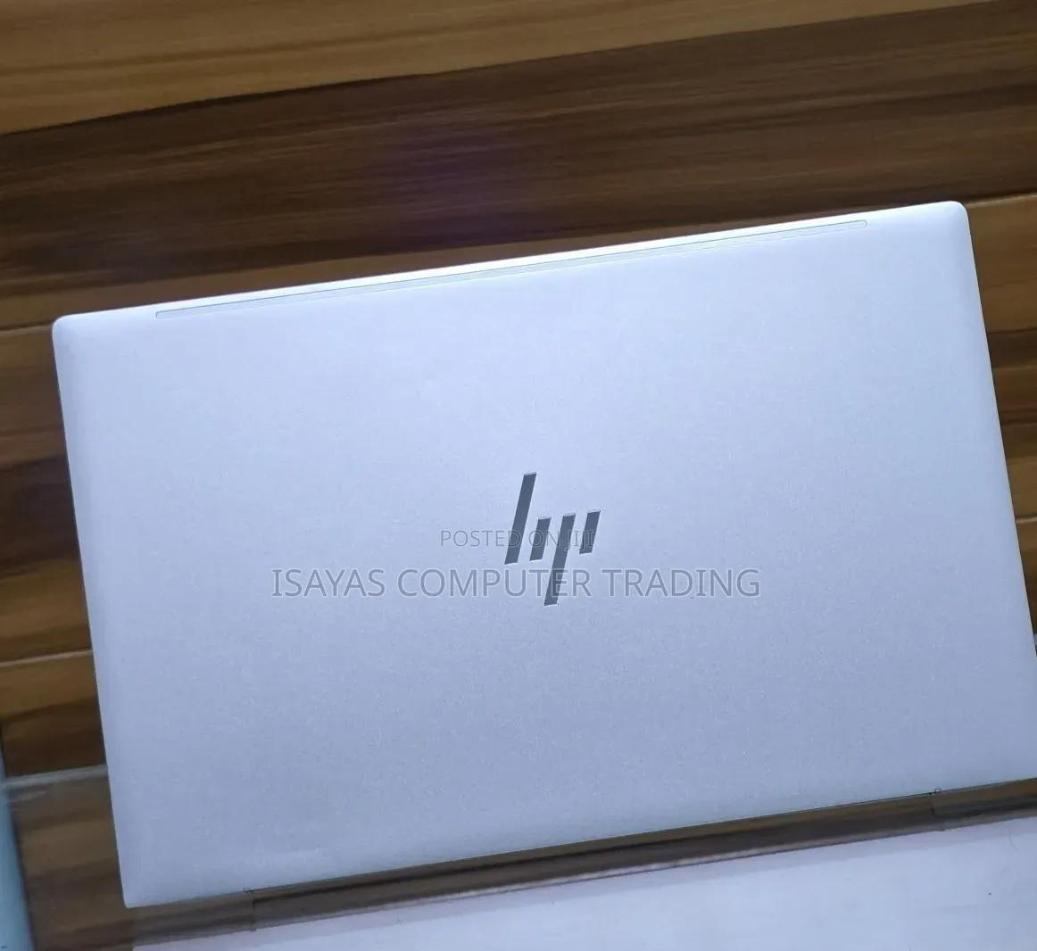 New Laptop HP Envy 14 8GB Intel Core i5 SSD 256GB