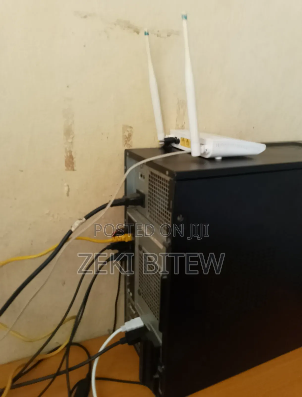 Desktop Computer Dell OptiPlex 3020 4GB Intel Core i5 HDD 500GB