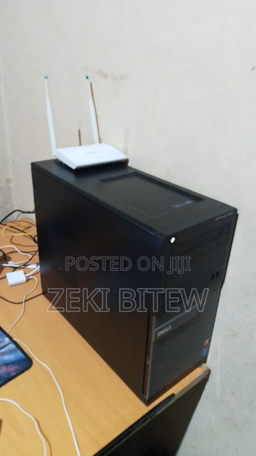 Desktop Computer Dell OptiPlex 3020 4GB Intel Core i5 HDD 500GB