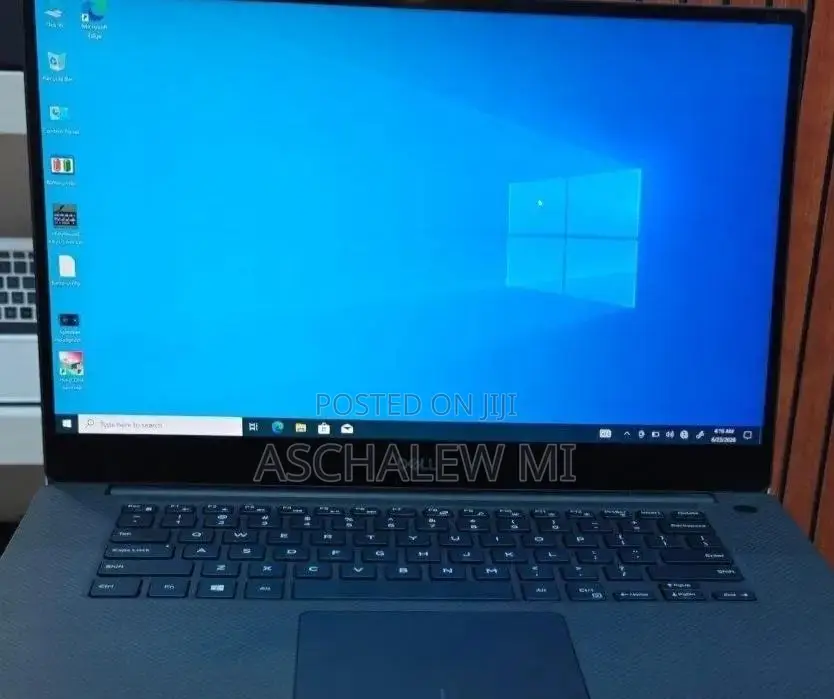New Laptop Dell XPS 15 16GB Intel Core i7 SSD 512GB