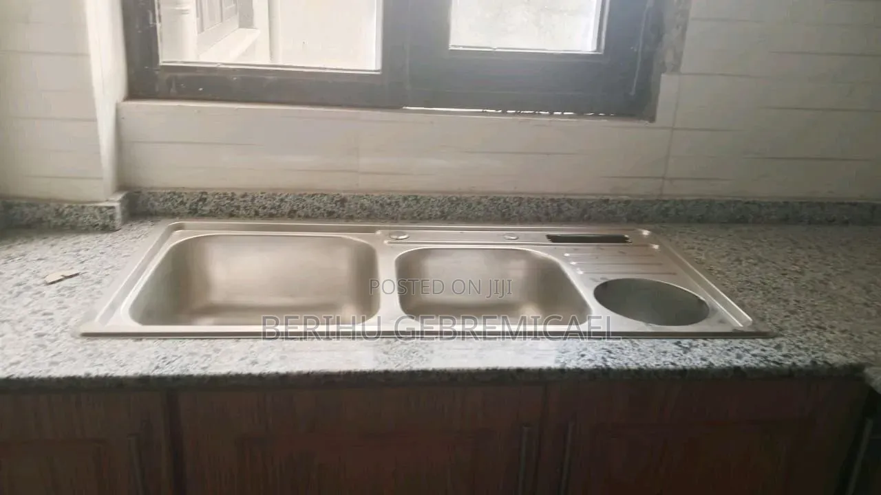 2bdrm Condo in ጎፋ, Lideta for rent