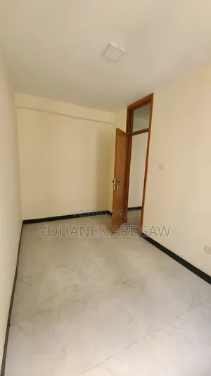 1bdrm Apartment in አሻራ መንደር, Nifas Silk-Lafto for rent