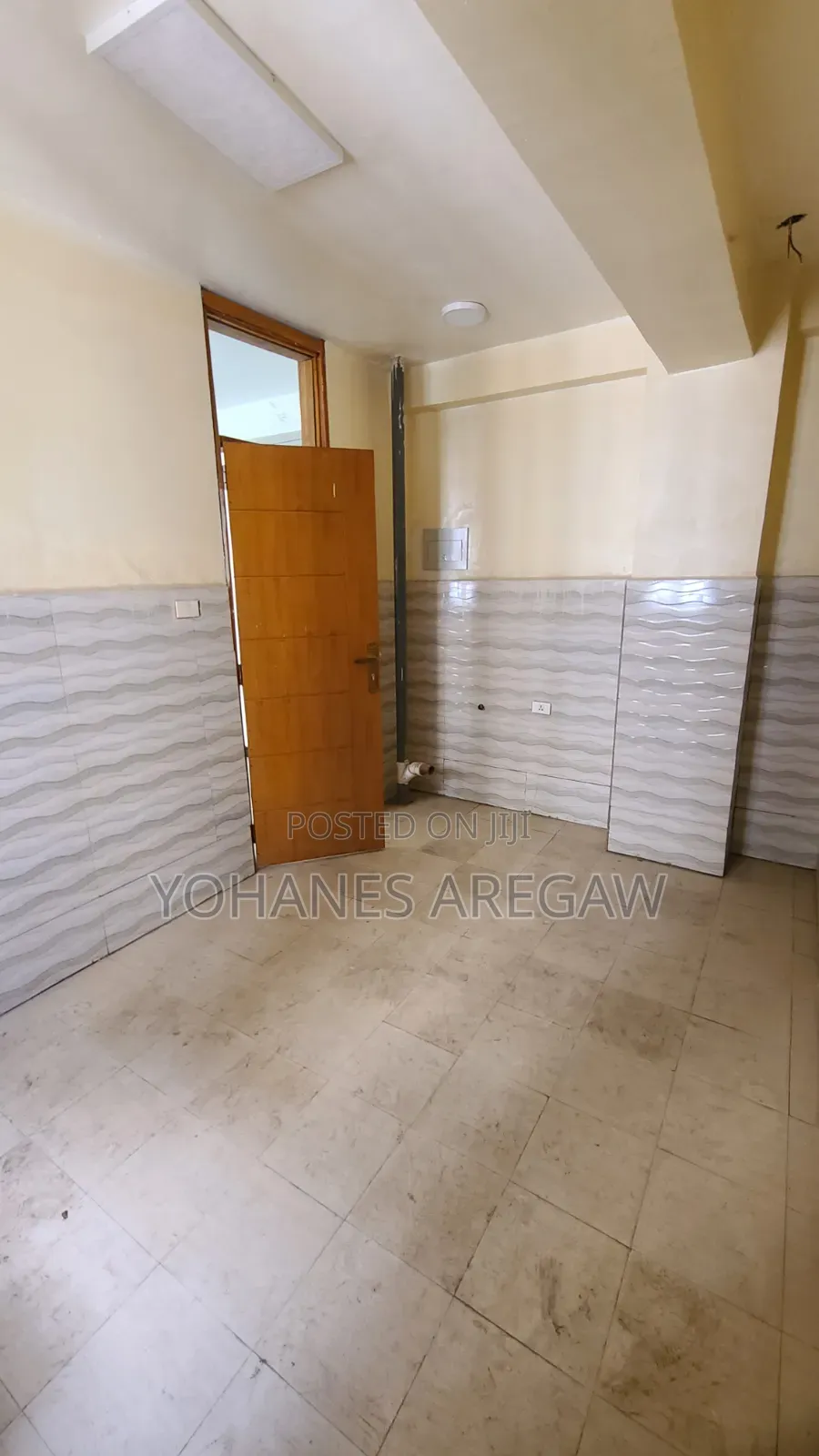 1bdrm Apartment in አሻራ መንደር, Nifas Silk-Lafto for rent
