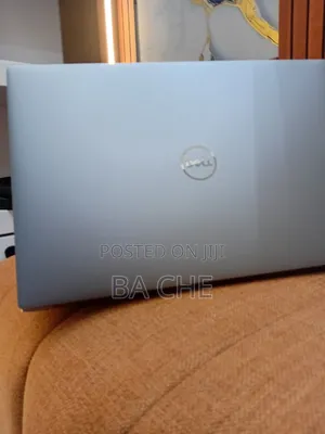 New Laptop Dell Precision 5540 16GB Intel Core i7 SSD 512GB